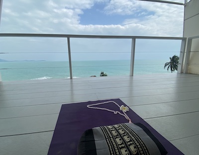 Yogamat-meditation-samui