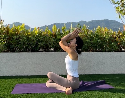 Eagle pose Shoelace Yoga Yin Vinyasa Yoga Haltung